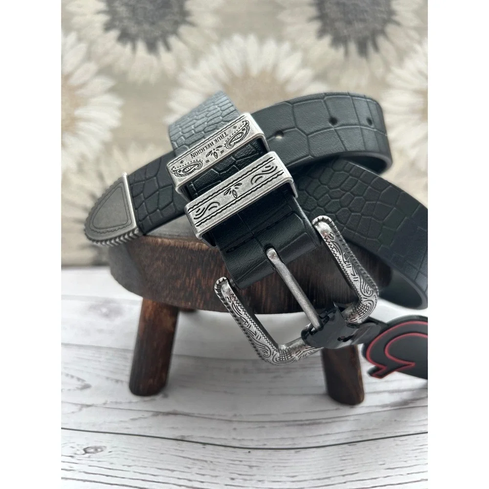 True Religion Mens‎ Black Crocodile Embossed Western Belt Silver Engraved Buckle